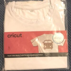 ☀️ 3/$10 Cricut Infusible Ink White blank t-shirt